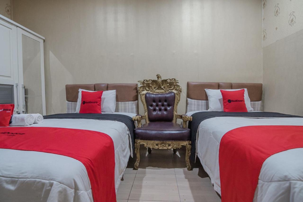 Reddoorz @ Jalan Ahmad Yani Jambi Hotel Bagian luar foto