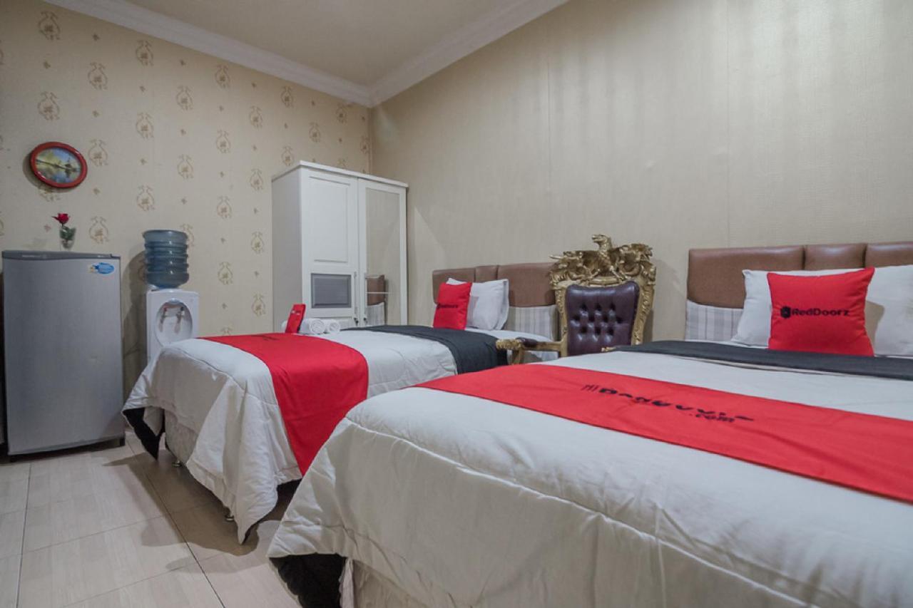 Reddoorz @ Jalan Ahmad Yani Jambi Hotel Bagian luar foto